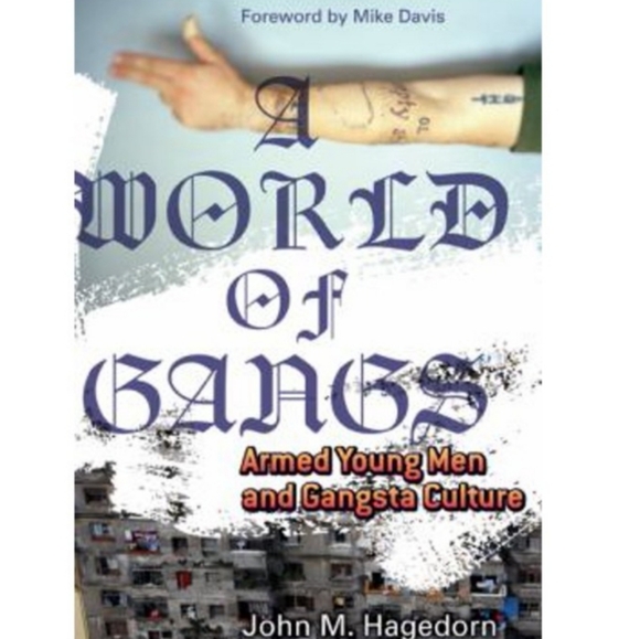 A WORLD OF GANGS SOFT COPY BOOK. - Picture 3 of 3